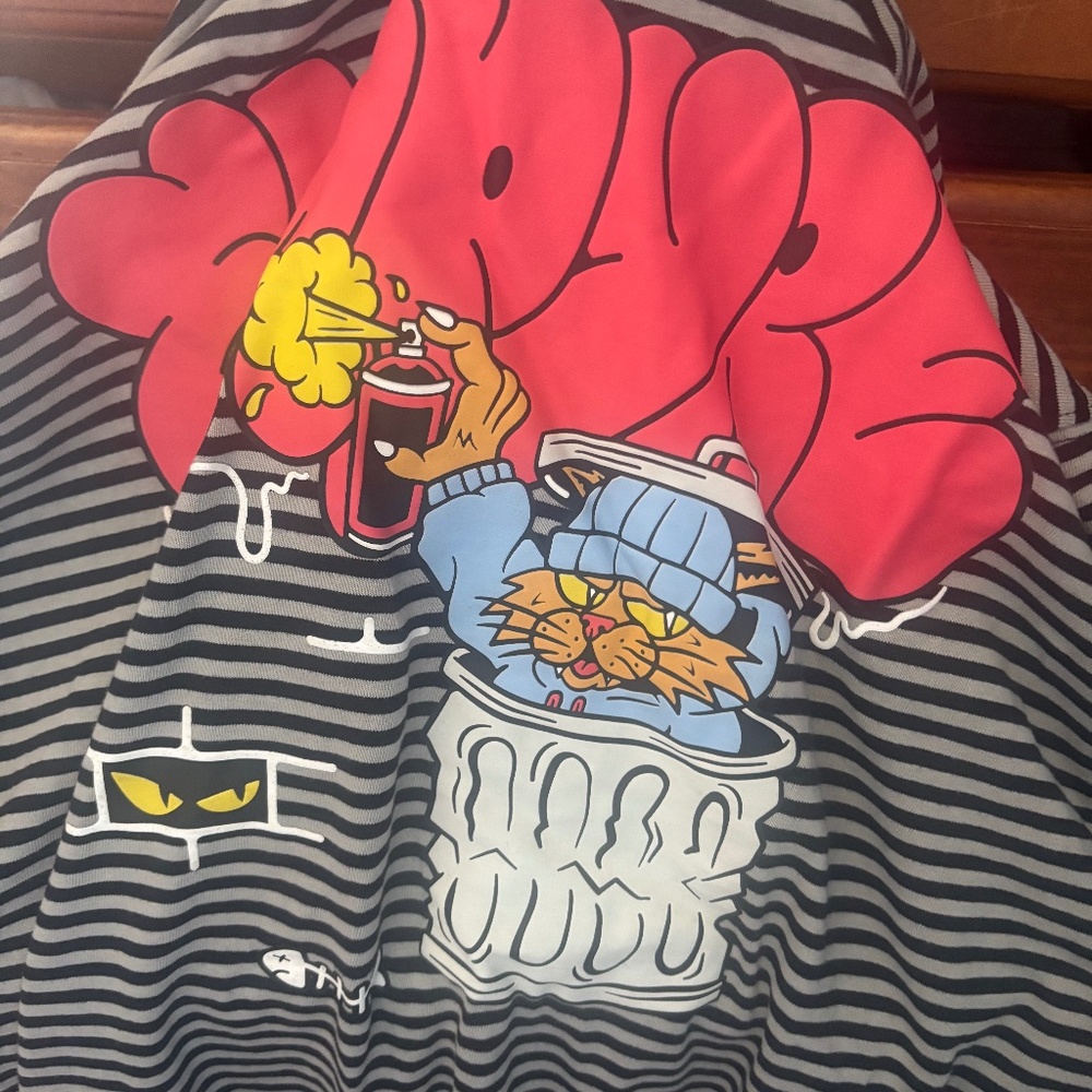 Zumiez empire shirt